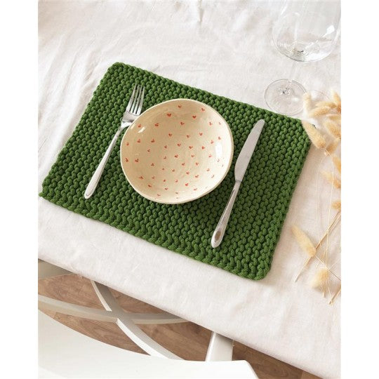 SET OF KNITTED PLACEMATS